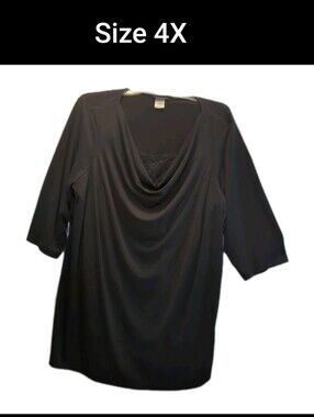 JUST MY SIZE BLACK PULLOVER SCOOP NECK  w" Lace/ Size 4X